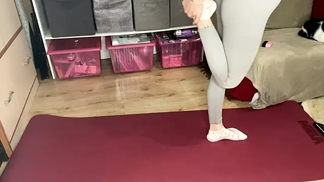 Shining_Robi's cam snapshot