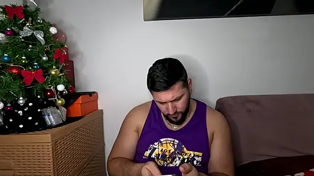 Gold_Alpha_Boy's cam snapshot