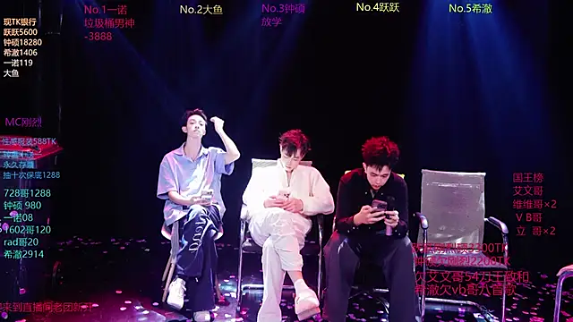 BOYgayHouse-'s cam snapshot