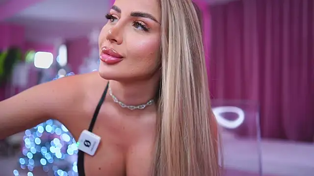 AshleySinn's cam snapshot