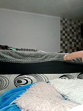 Ramona870's cam snapshot