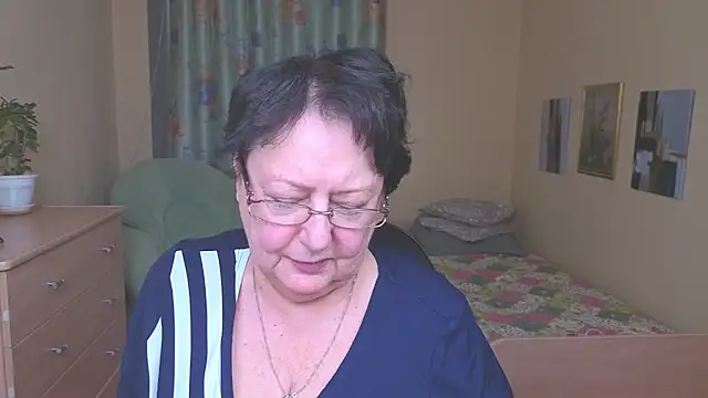 Margo_Moll's cam snapshot