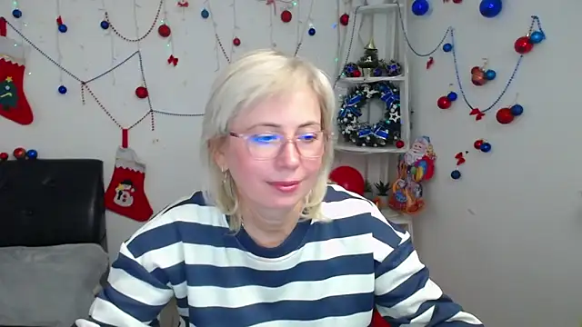 LaurenWishy's cam snapshot