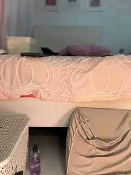 Milena-1 live sex cam