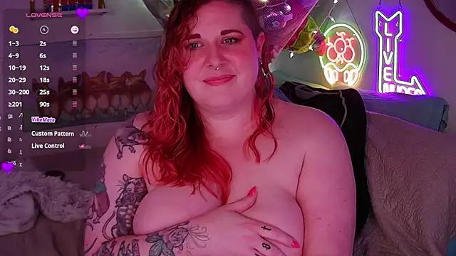 opalreigning's cam snapshot