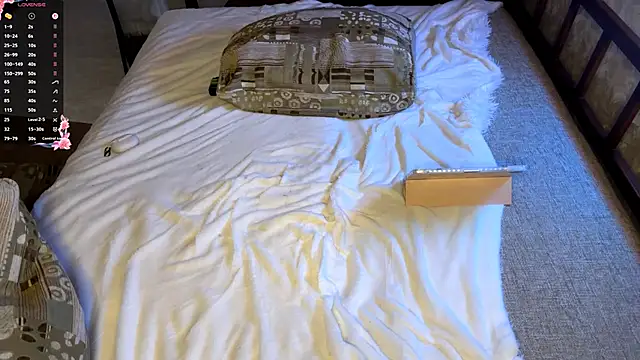 DreamyOlivia live sex cam