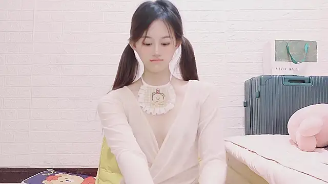 marina-cutegirll's cam snapshot