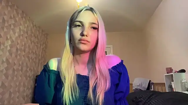 ZaidaCastonguay's cam snapshot