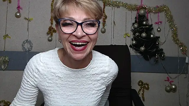 EllaBonito's cam snapshot