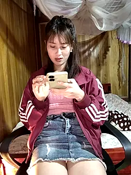 Em_xinh01's cam snapshot