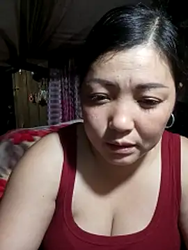 sary-hot2x's cam snapshot