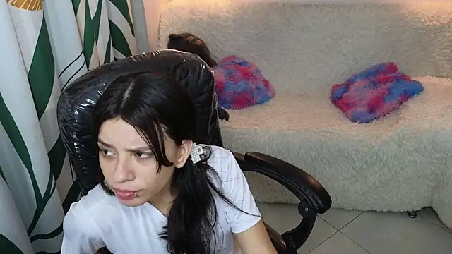 kathie_lozada live sex cam