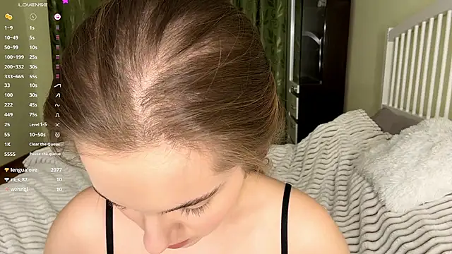 MiaBlanko's cam snapshot