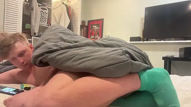 Novvikk88 live sex cam