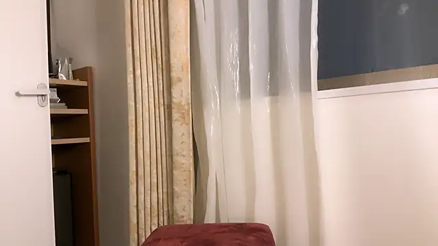 LA_SSERAFIM live sex cam