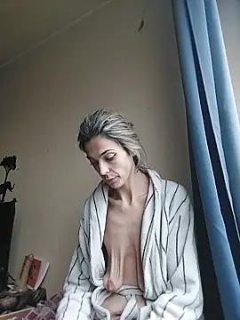 SheTheDeeevil live sex cam