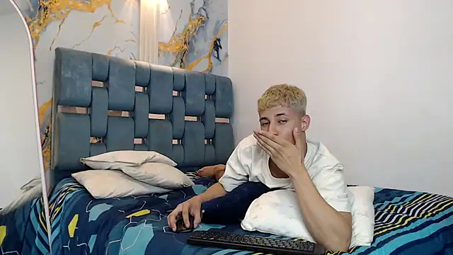 GRETTY_BOYS live sex cam