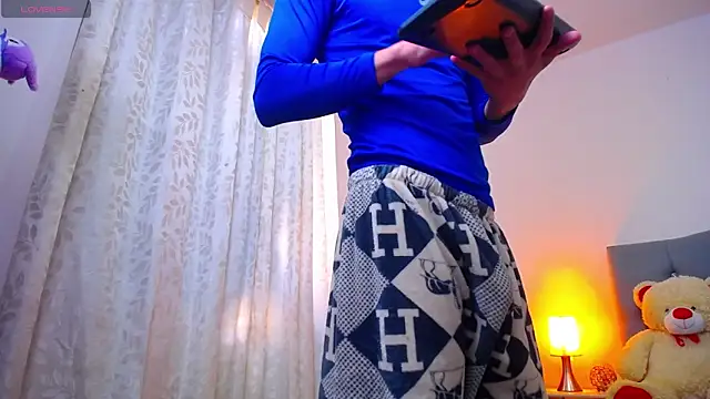 TOMBOYSEXX's cam snapshot