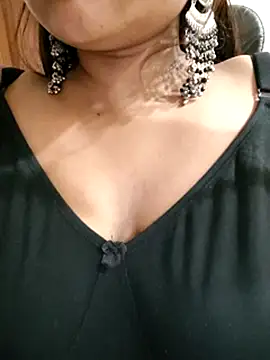 -Shilpi01's cam snapshot