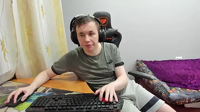 iliaskrislove live sex cam