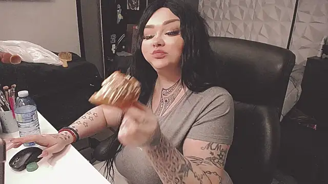 sheylagoddess11's cam snapshot