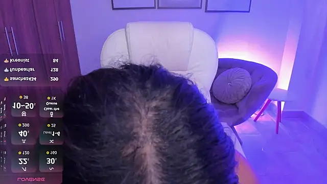 Karliie_kloss_'s cam snapshot