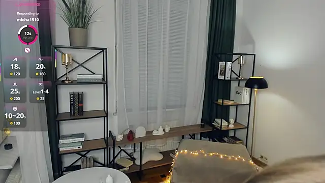 SerrenaAa's cam snapshot