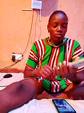 SEXY-NAIMA's cam snapshot