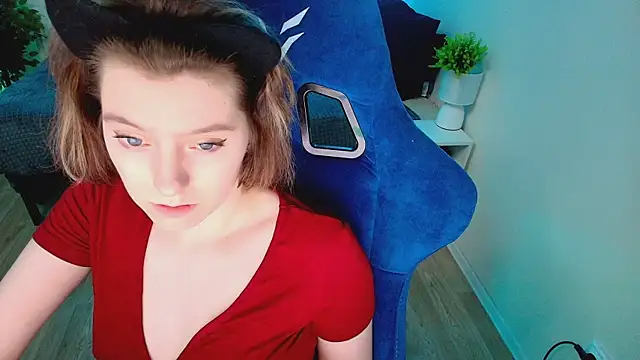 CranberryHot's cam snapshot