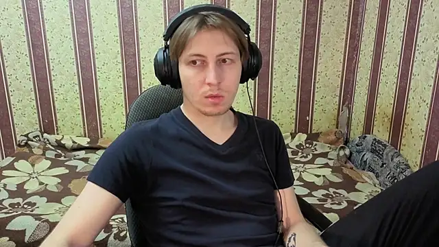 darienlarge's cam snapshot