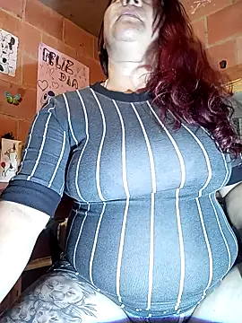 isis_milove's cam snapshot