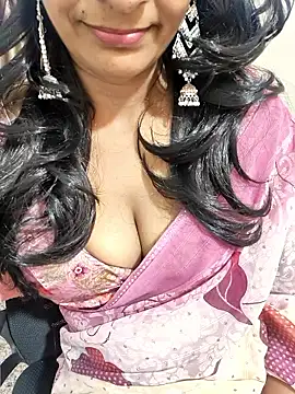 Shalu_G's cam snapshot