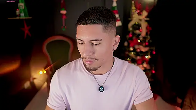 Aaronfox_x live sex cam