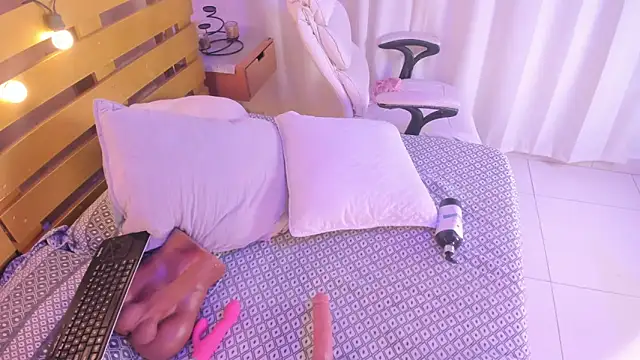 cristinapuerta_'s cam snapshot