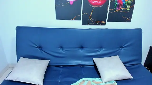 ana_myle1's cam snapshot