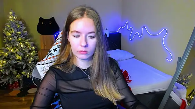 EmilyPaw's cam snapshot