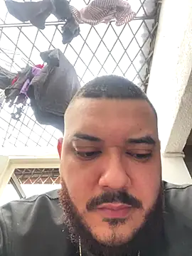 El_Titan1998 live sex cam