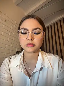 Beella1_'s cam snapshot