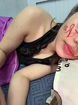 lonelygirl_k2's cam snapshot