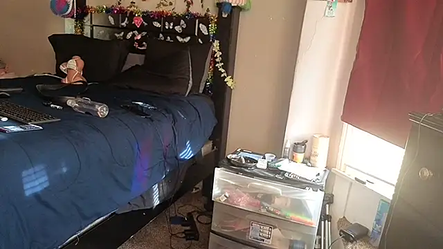 GOODIETIMES1's cam snapshot