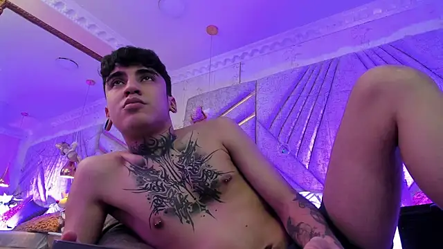 SantiOlsen live sex cam