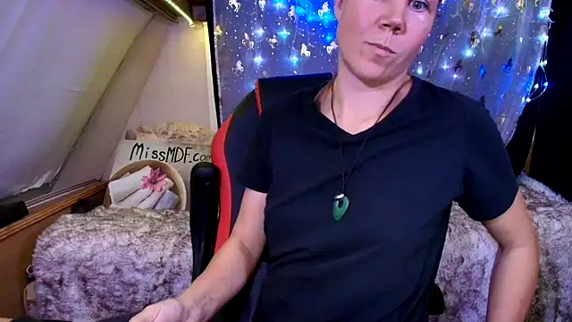 CallMeMaria's cam snapshot