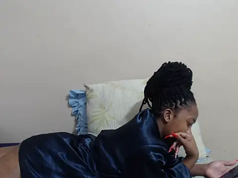 SexyLipss_'s cam snapshot