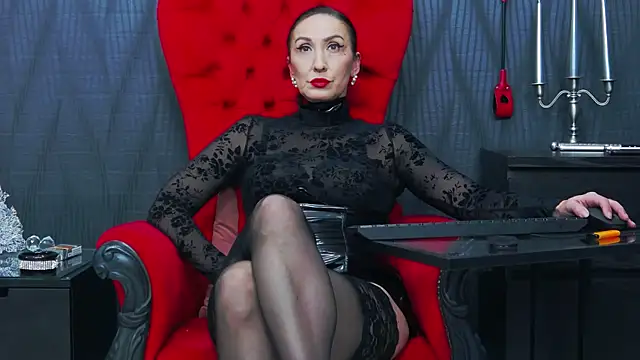 MistressDora's cam snapshot