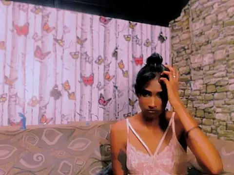 Sexy_indian0009's cam snapshot