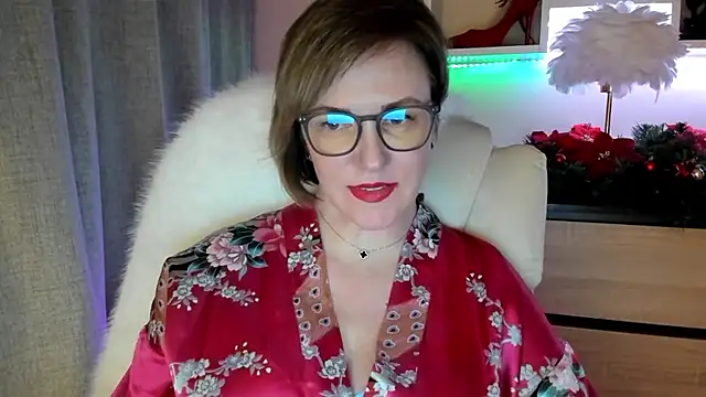 feliziaDesire's cam snapshot