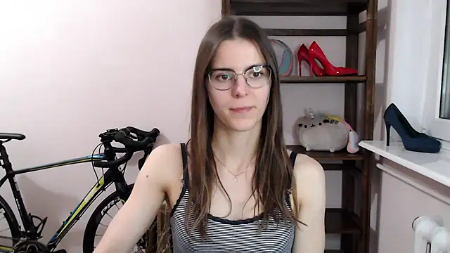 love_megi's cam snapshot