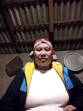 Linhcutex's cam snapshot