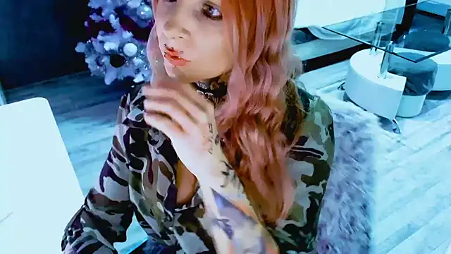 InesGold's cam snapshot