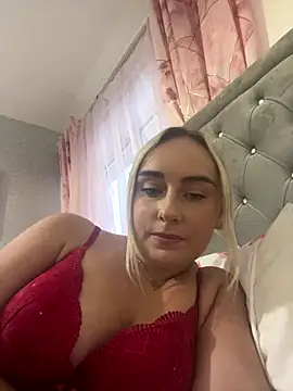 ScarletJ_'s cam snapshot